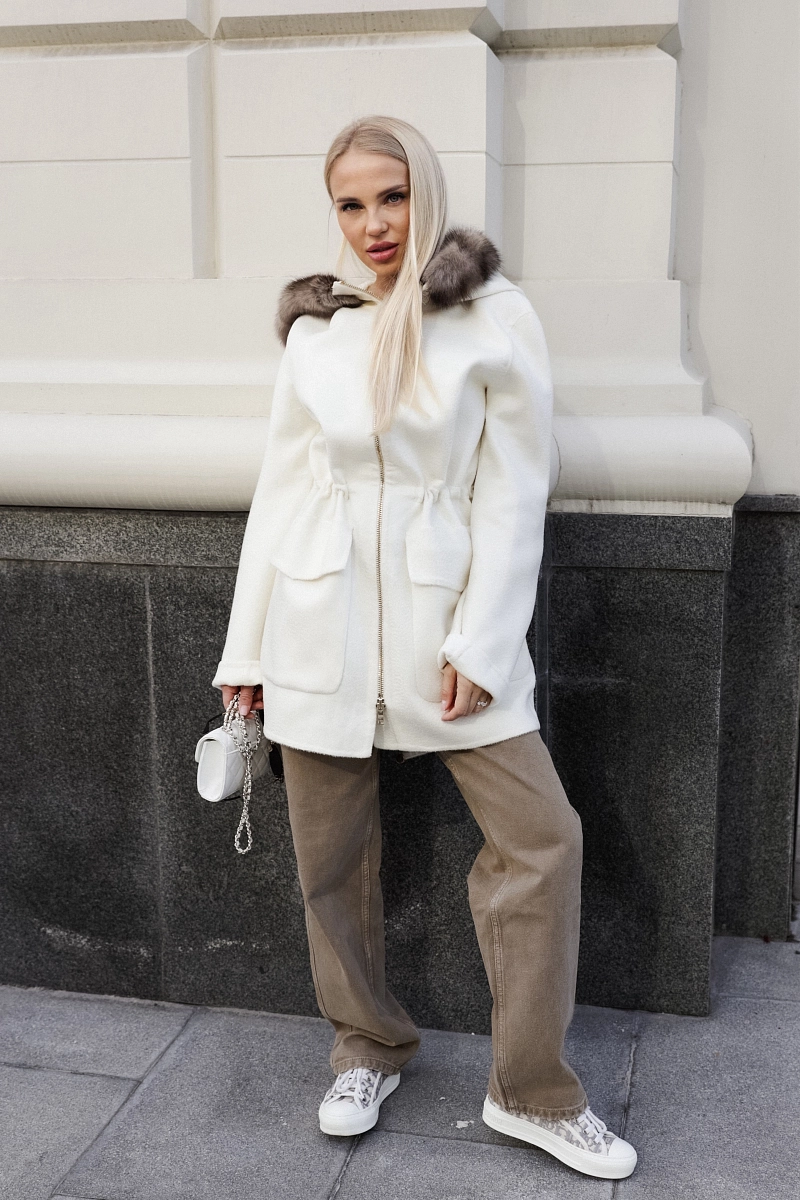 Кашемировая парка с мехом соболя 