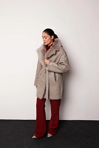 Двустороняя шуба  из кашемировой овчины