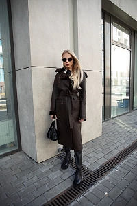 Дубленка двубортная DARK CHOCOLATE с капюшоном