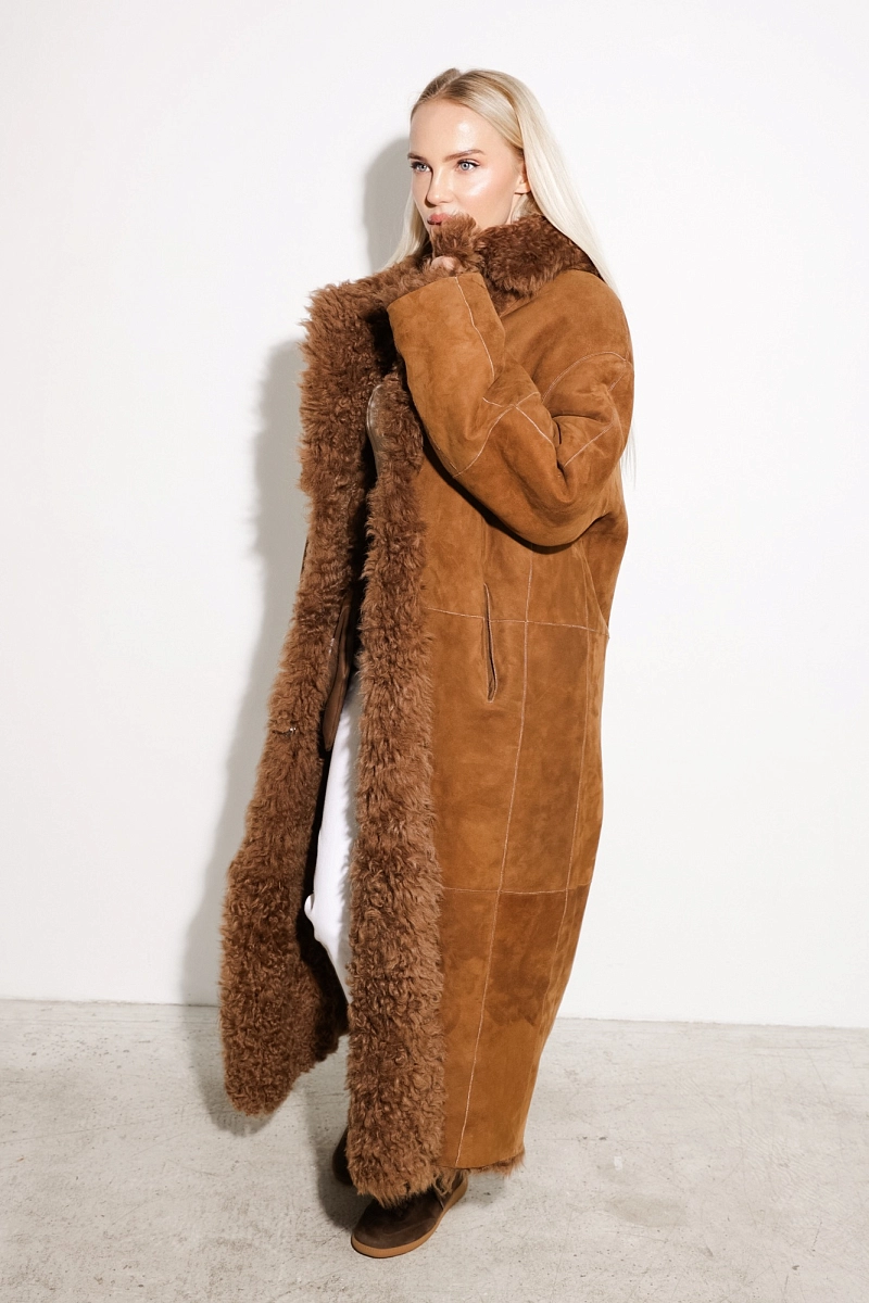 Двустороняя шуба дубленка из овчины 