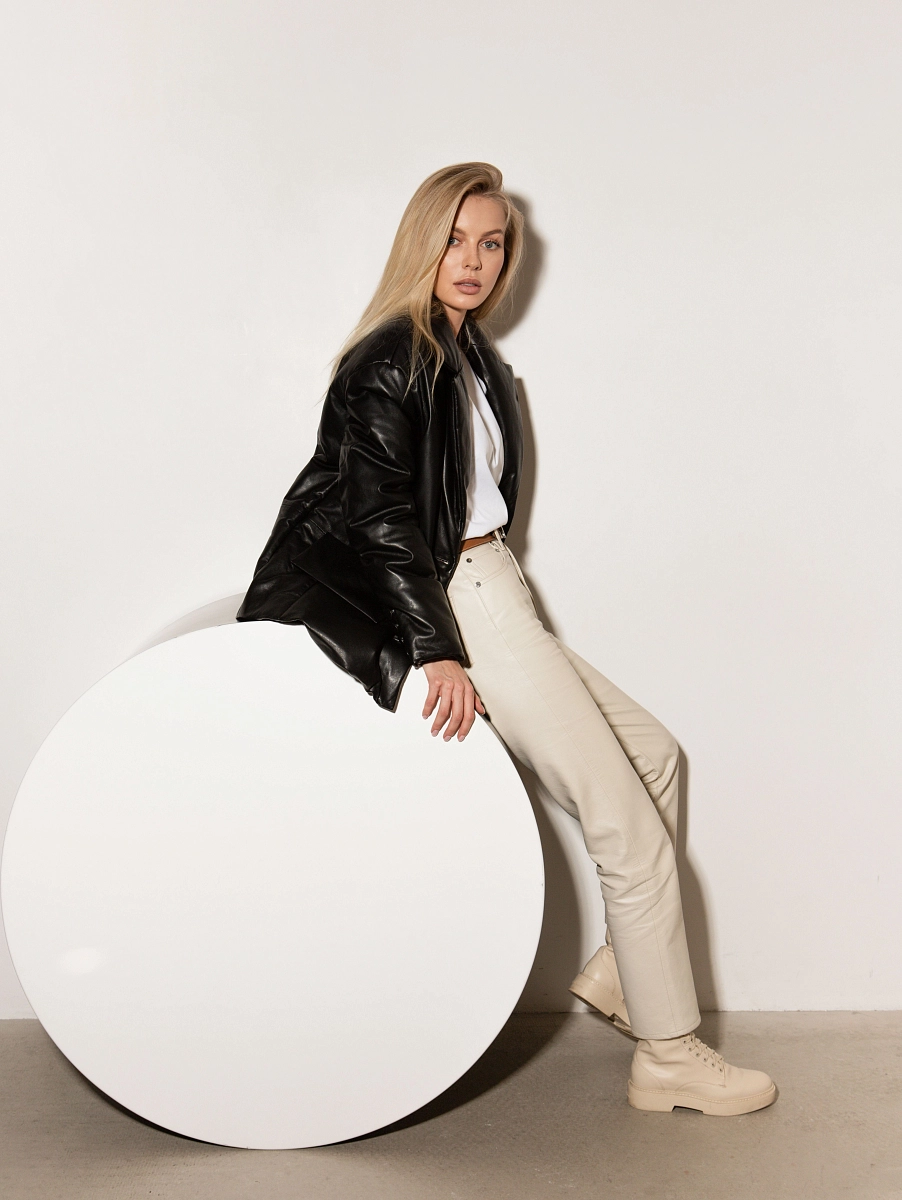 Кожаная утеплённая куртка BLACK