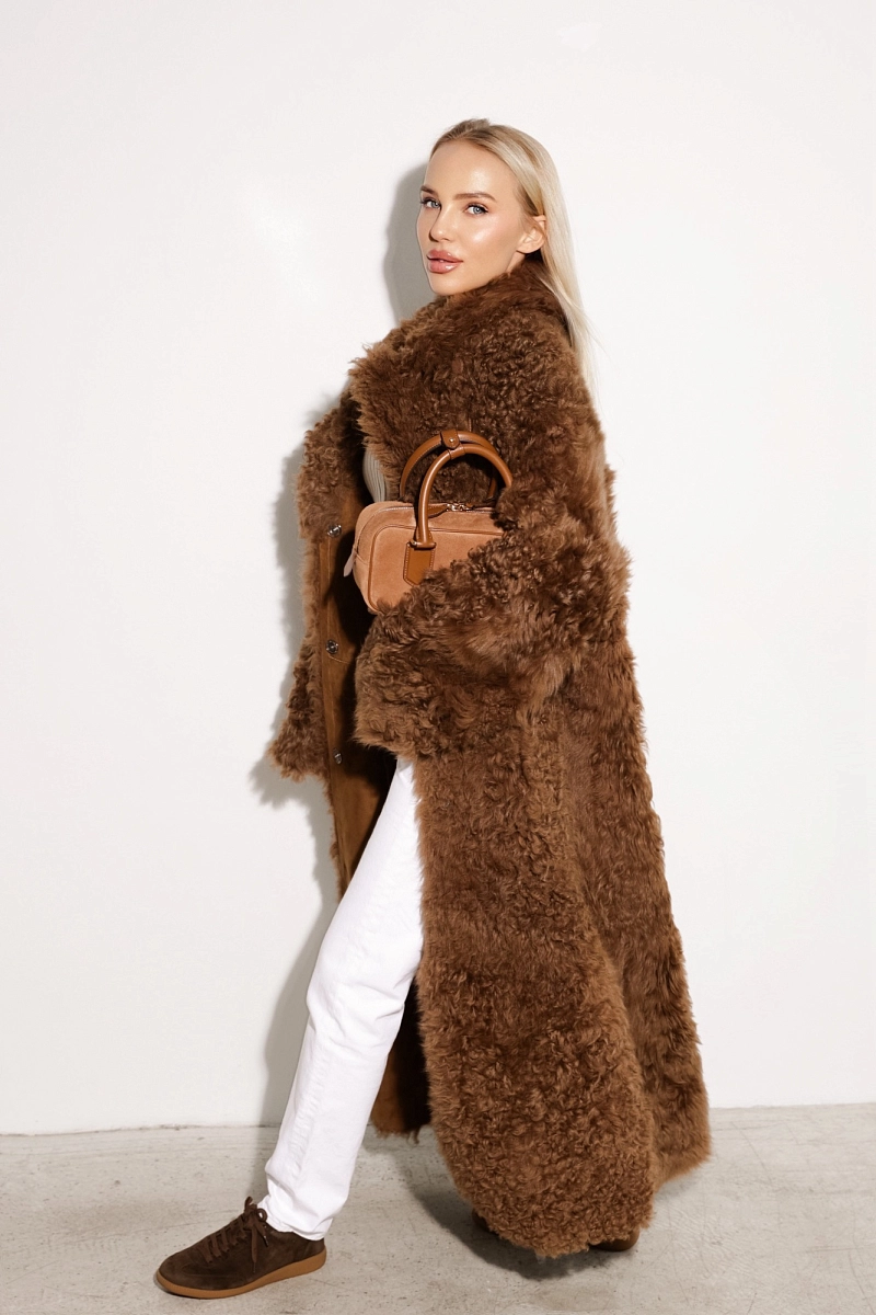 Двустороняя шуба дубленка из овчины 