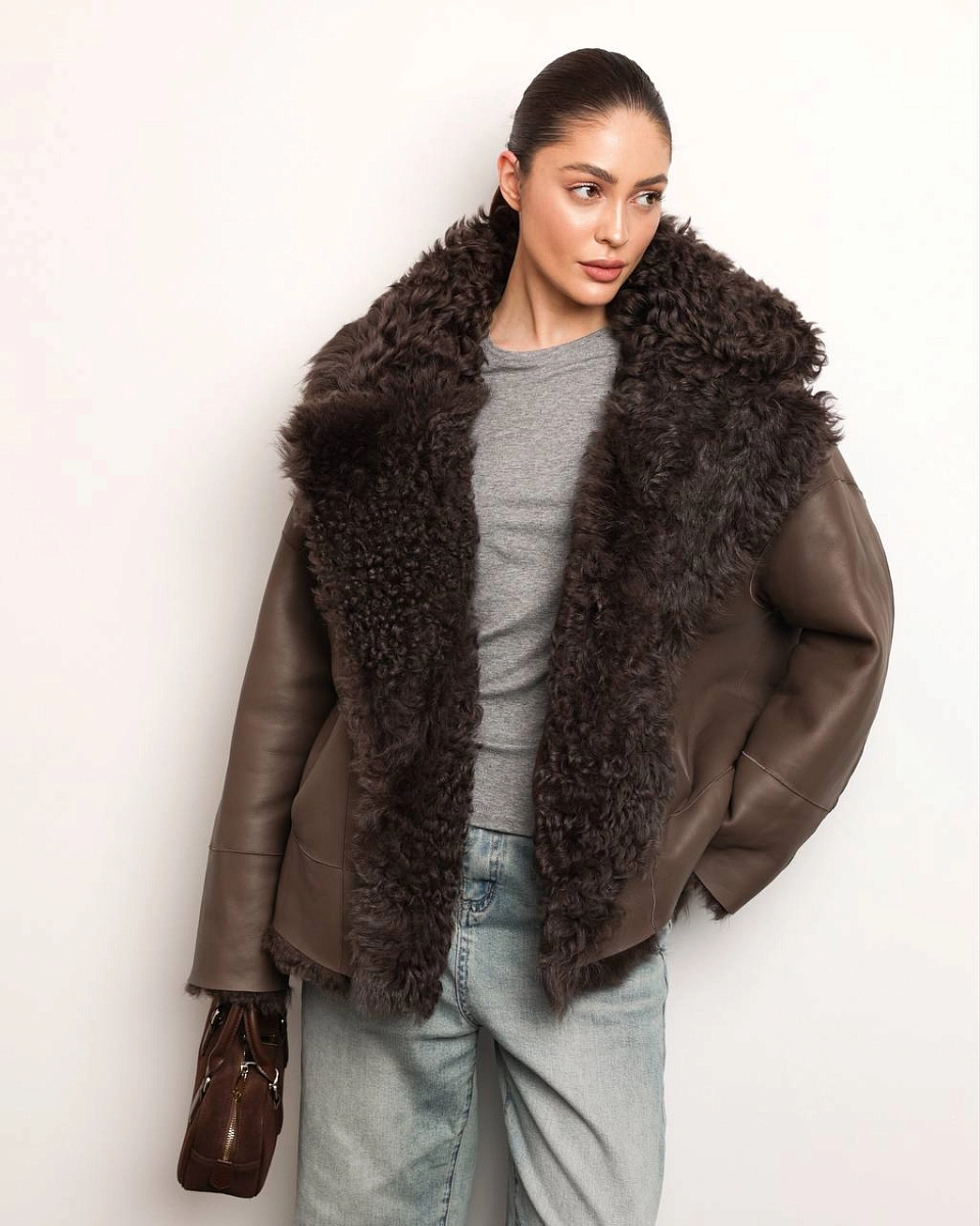 Двустороняя шуба дубленка из овчины  